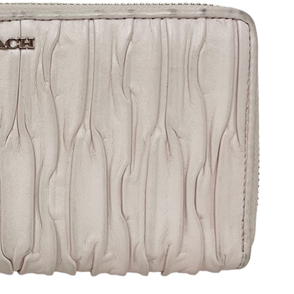 COACH Leather Ruched Wallet - RARE - Picture 16 of 16